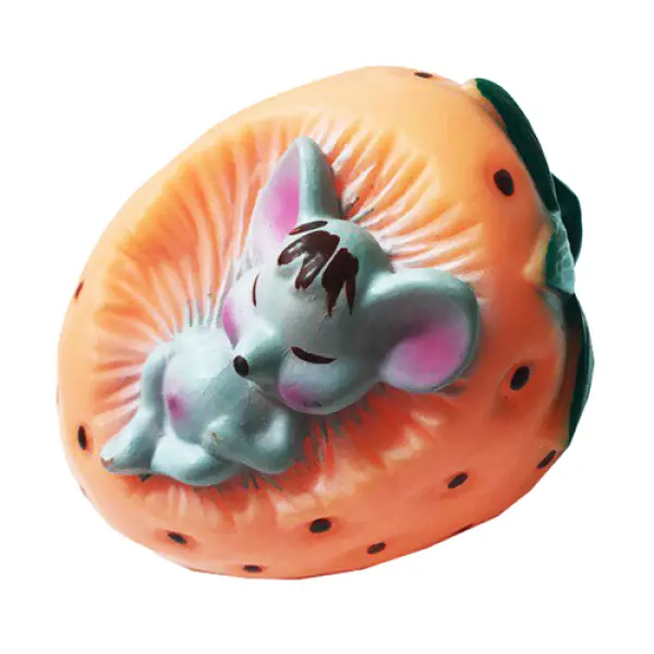 Игрушка "Мышь в клубнике" 7,5 см